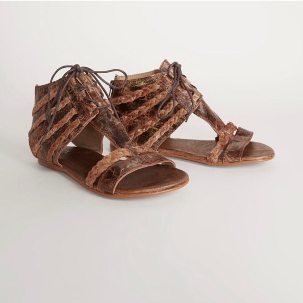 Roan leather sandals